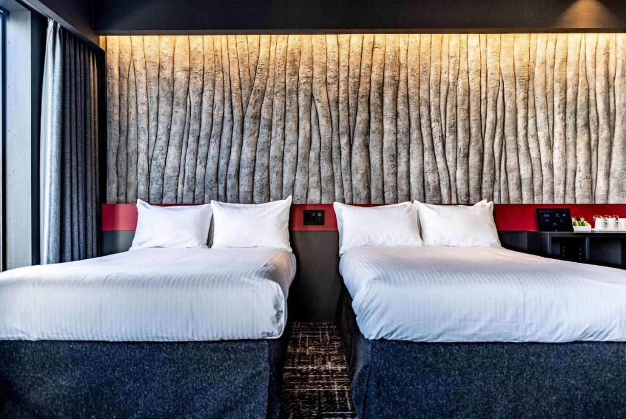 Отель Wyndham Garden Sapporo Odori Экстерьер фото