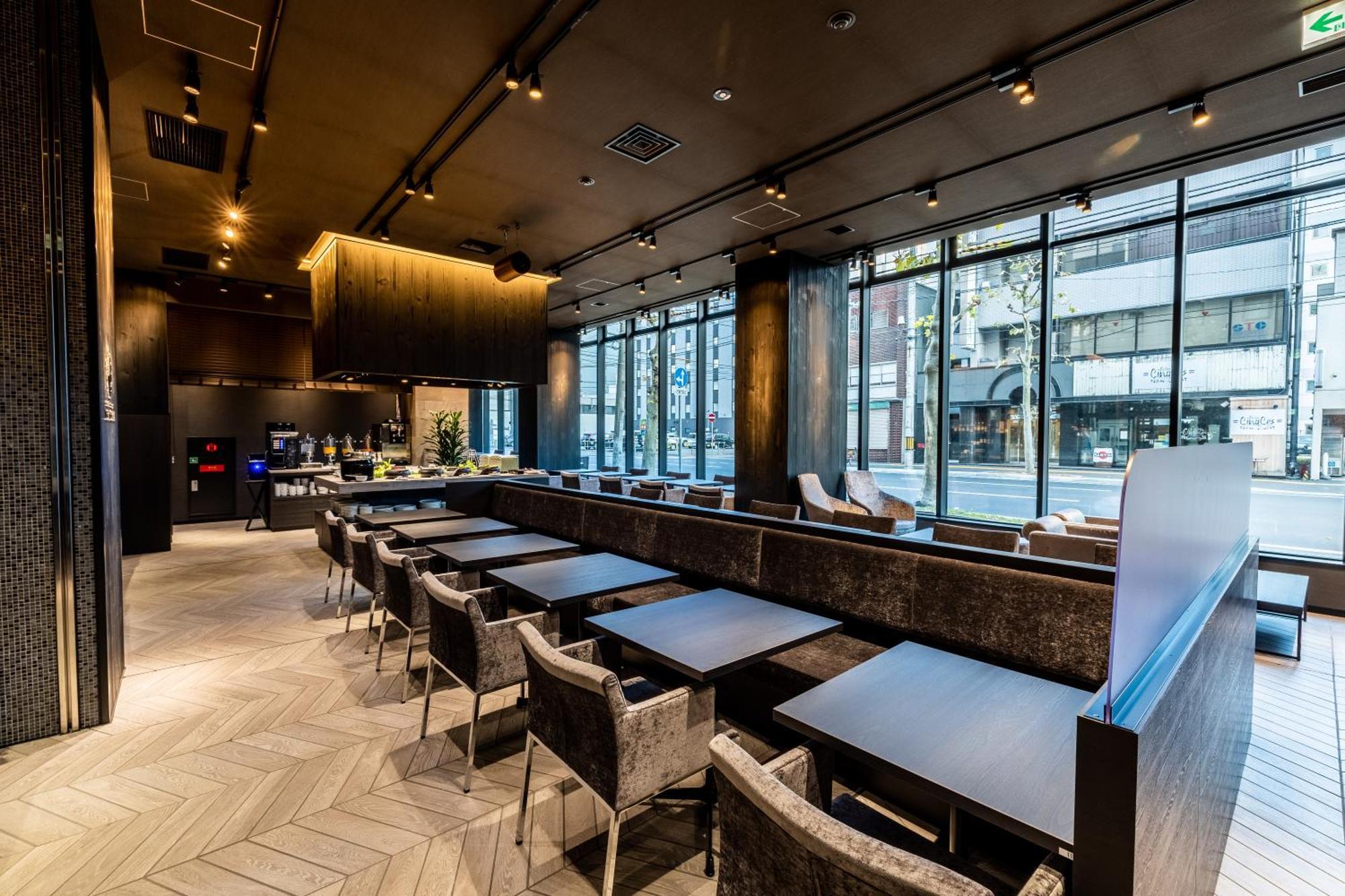 Отель Wyndham Garden Sapporo Odori Экстерьер фото