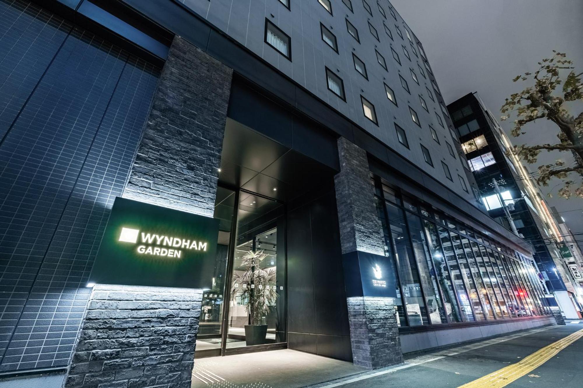 Отель Wyndham Garden Sapporo Odori Экстерьер фото
